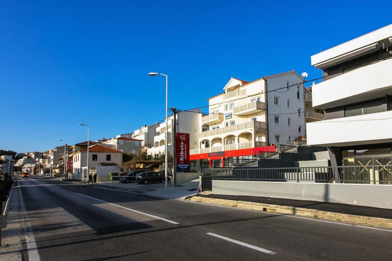 Apartments Toni 2000 Podstrana Exterior photo