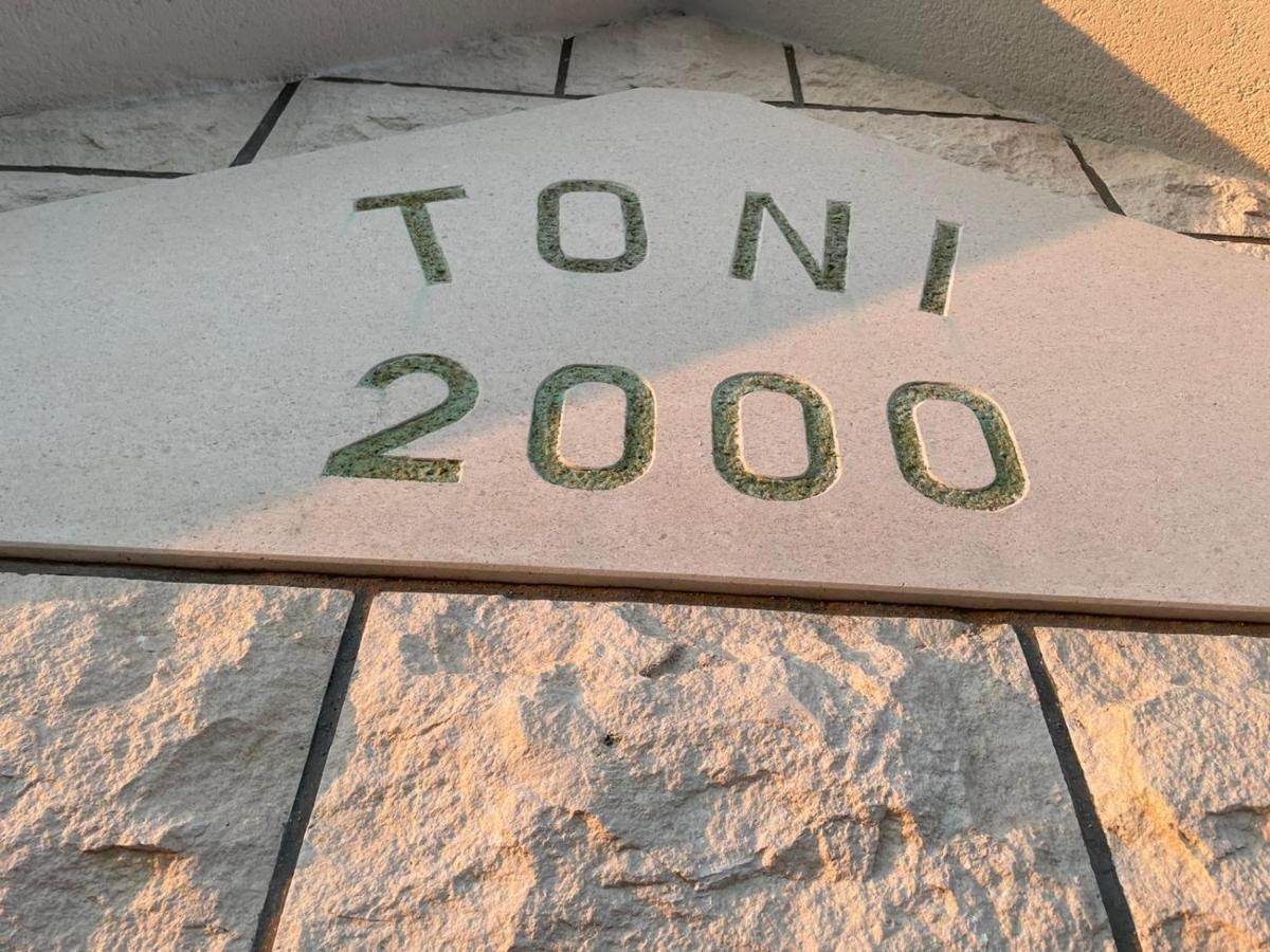 Apartments Toni 2000 Podstrana Exterior photo